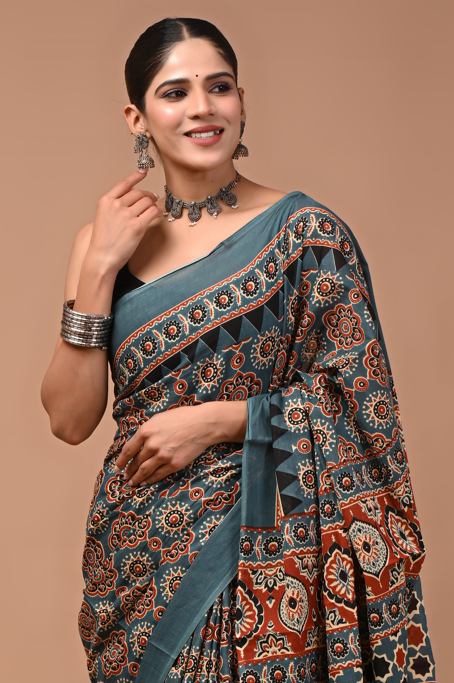 Printed Pure Cotton Mulmul Saree With Blouse