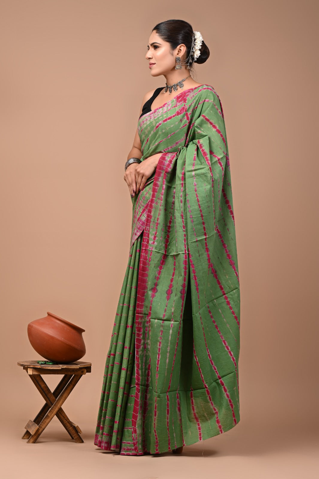 Printed Pure Cotton Mulmul Saree With Blouse