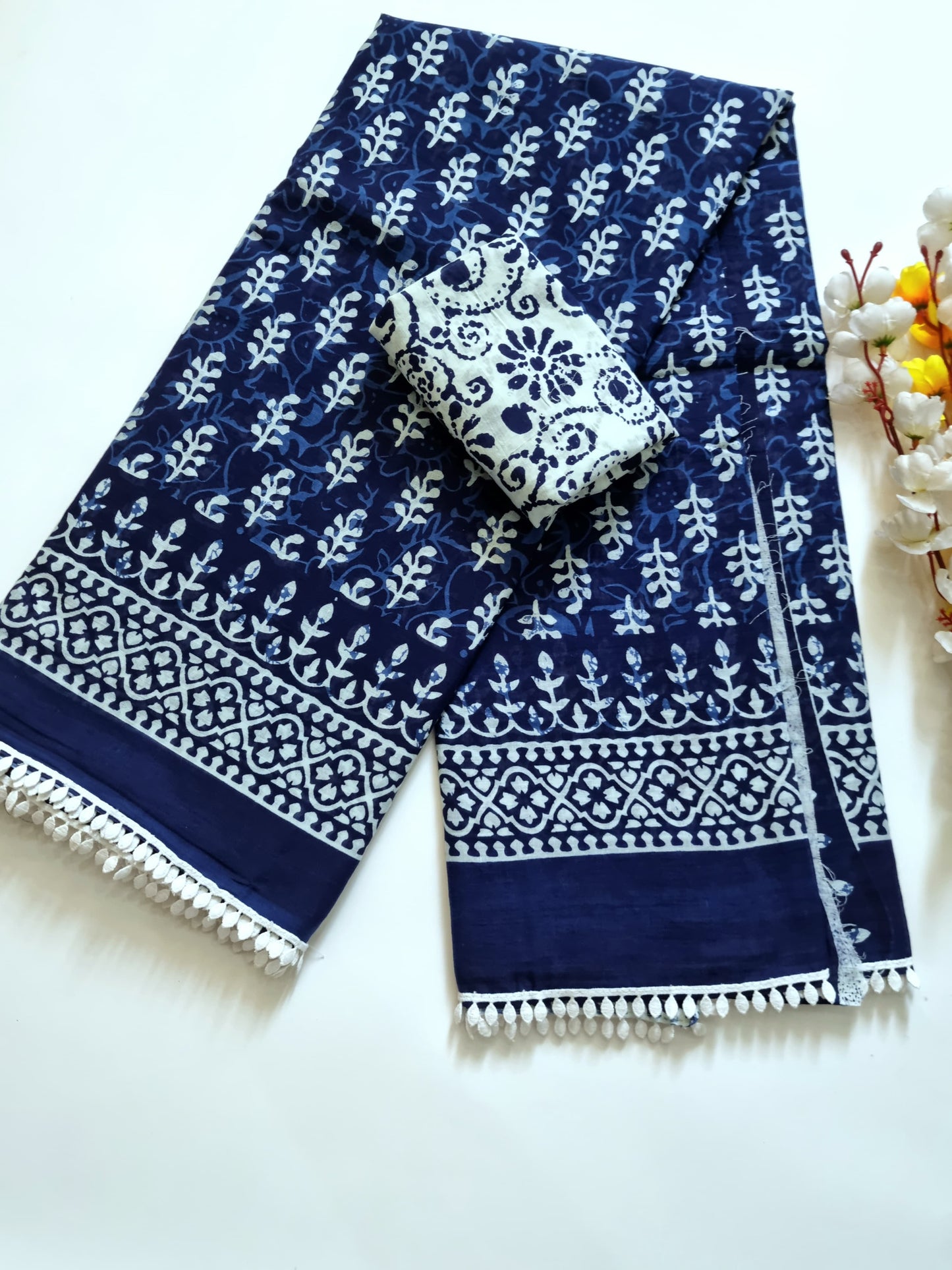 Exclusive Printed Pure Cotton Mulmul Saree with Leaf Lace