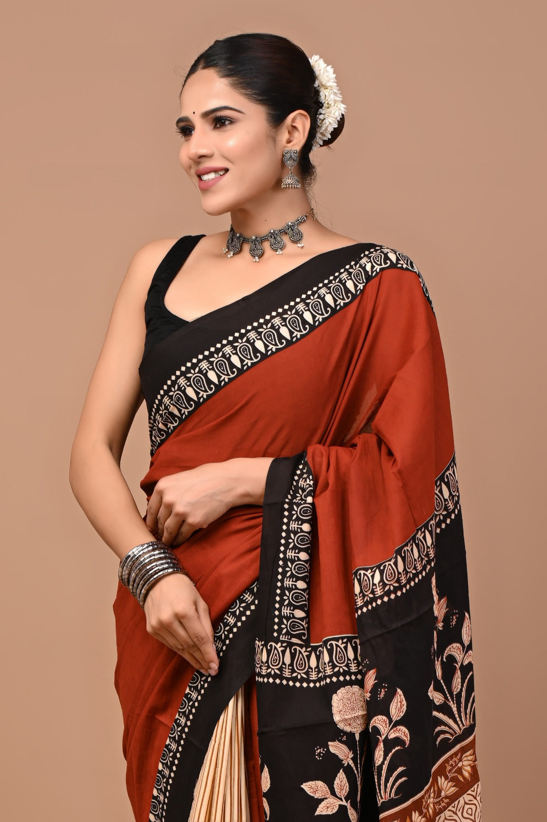 Rajasthan Fabric Printed Pure Cotton Mulmul Saree With Blouse