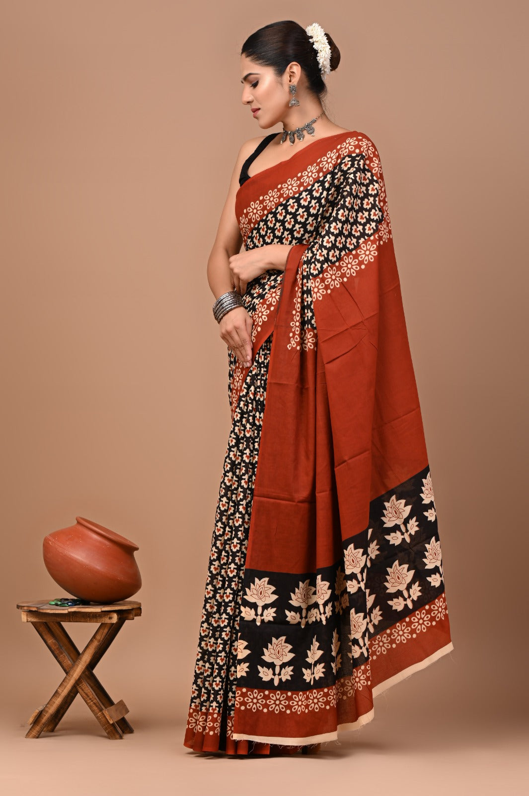 Rajasthan Fabric Printed Pure Cotton Mulmul Saree With Blouse