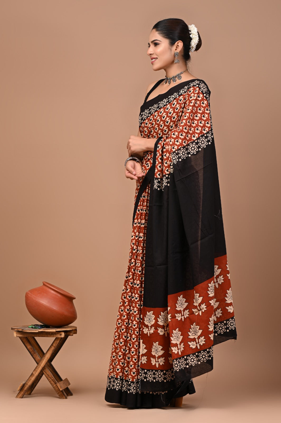 Rajasthan Fabric Printed Pure Cotton Mulmul Saree With Blouse