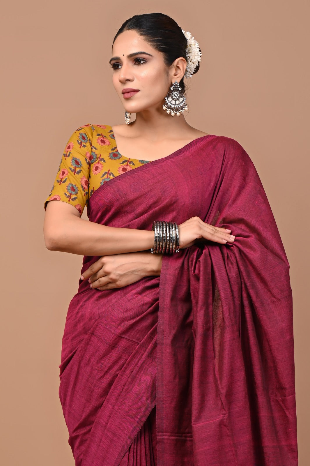 Handloom Cotton Saree With Printed Blouse