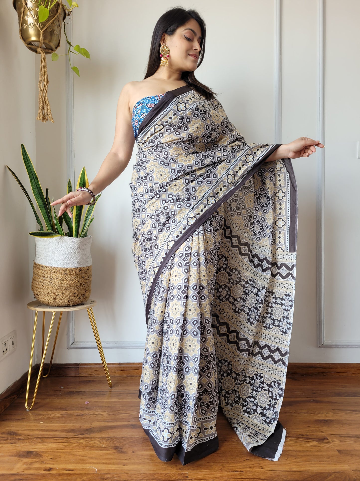 Jaipuri Printed Pure Cotton Mulmul Saree With Blouse