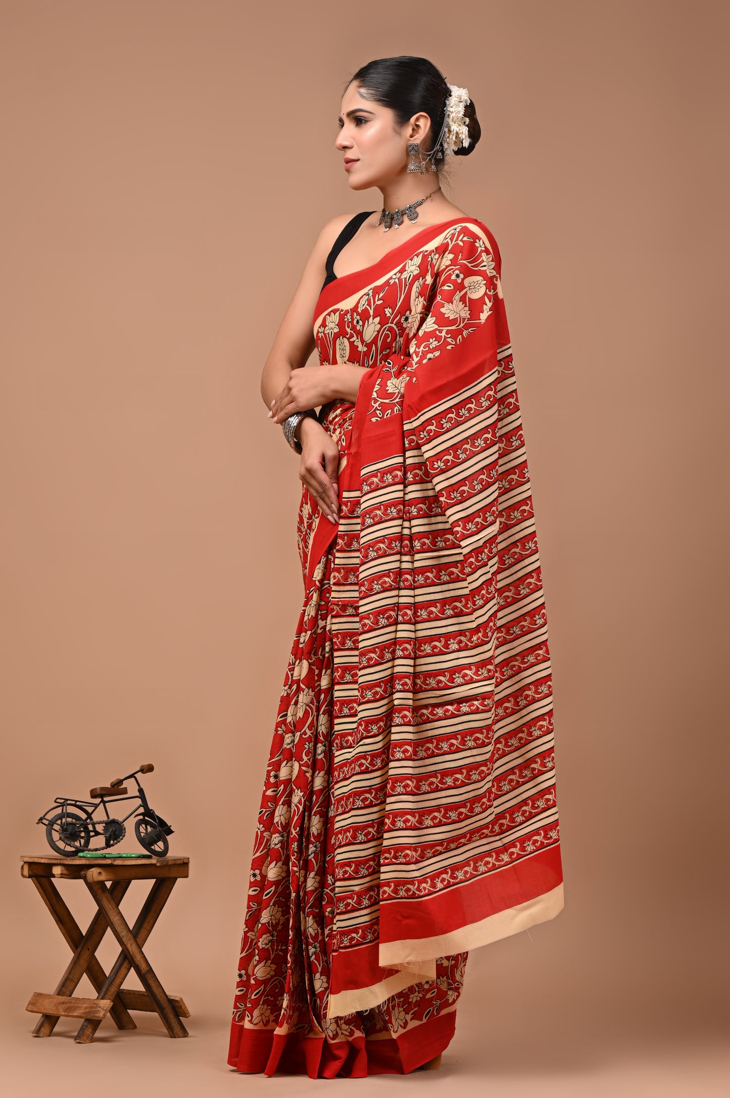 Printed Pure Cotton Mulmul Saree With Blouse