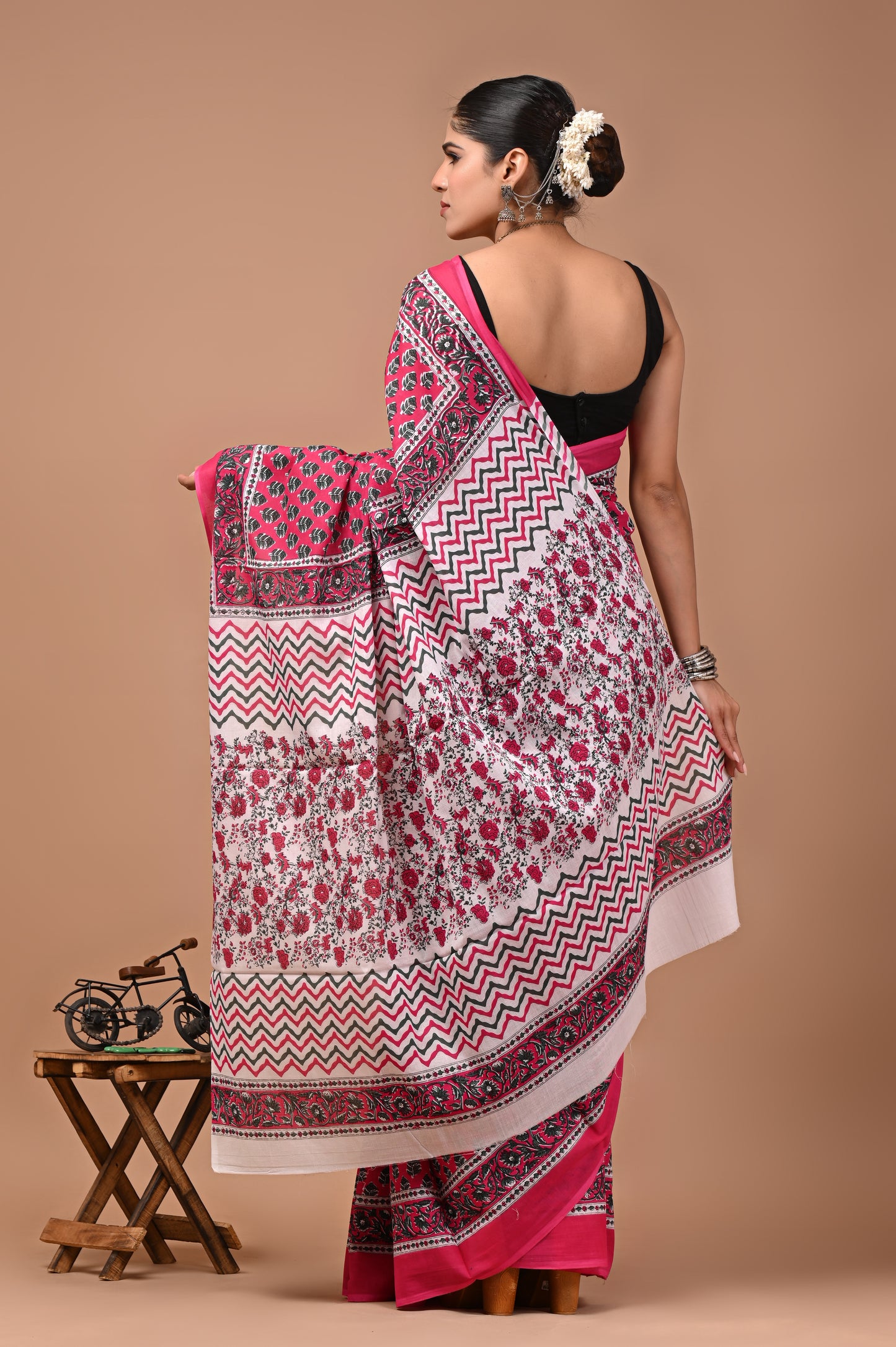Printed Pure Cotton Mulmul Saree With Blouse