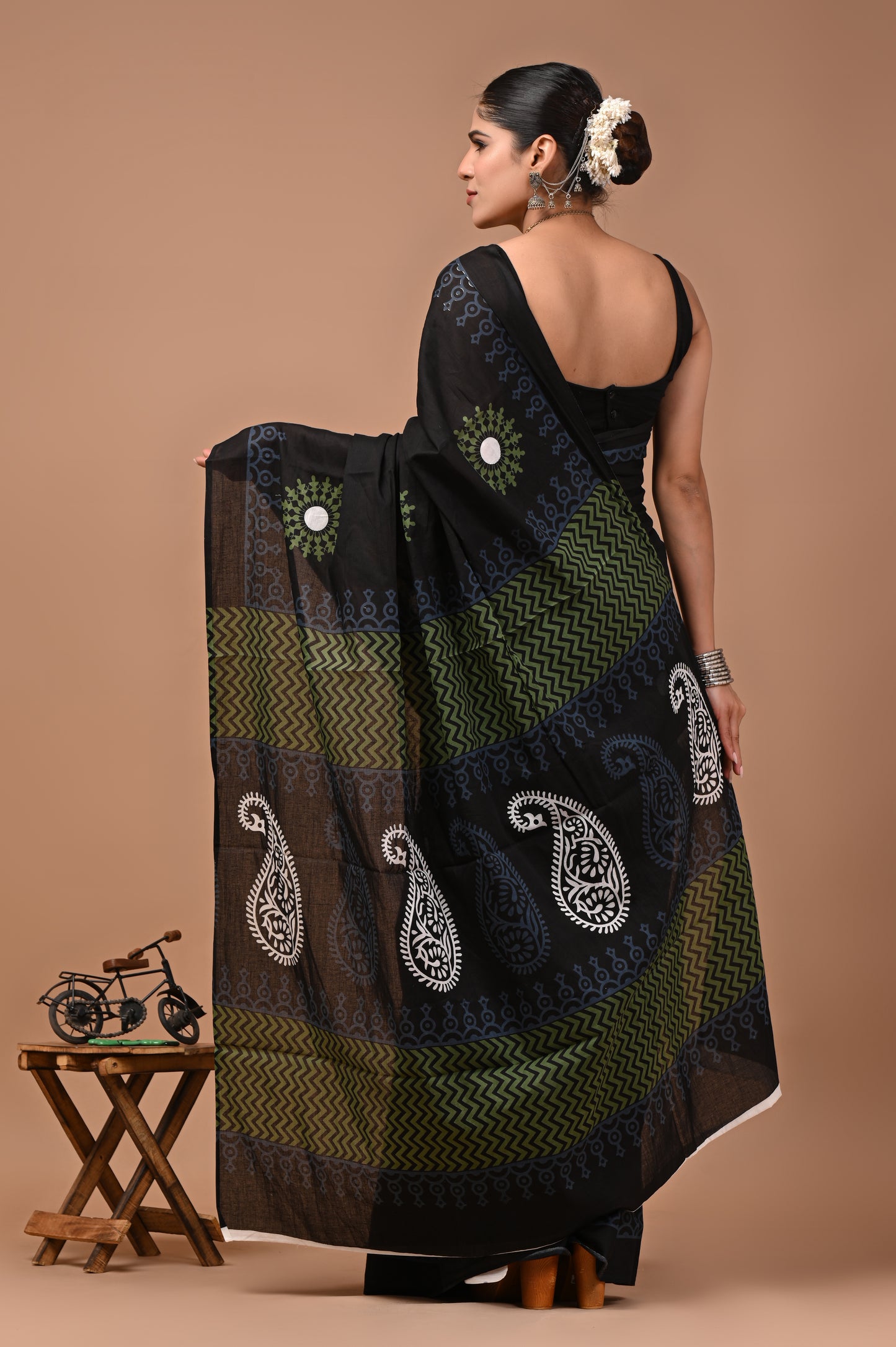 Printed Pure Cotton Mulmul Saree With Blouse