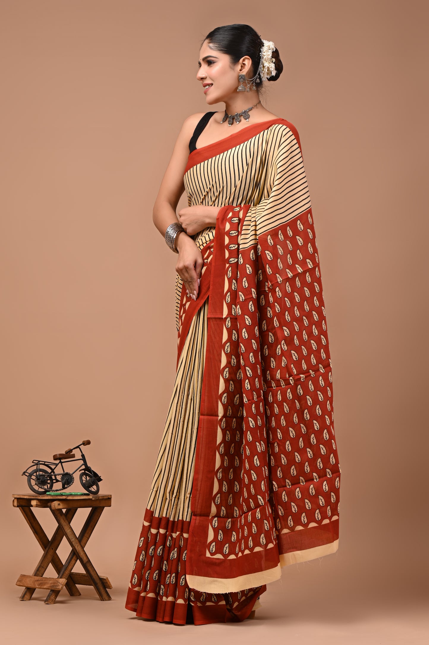 Printed Pure Cotton Mulmul Saree With Blouse