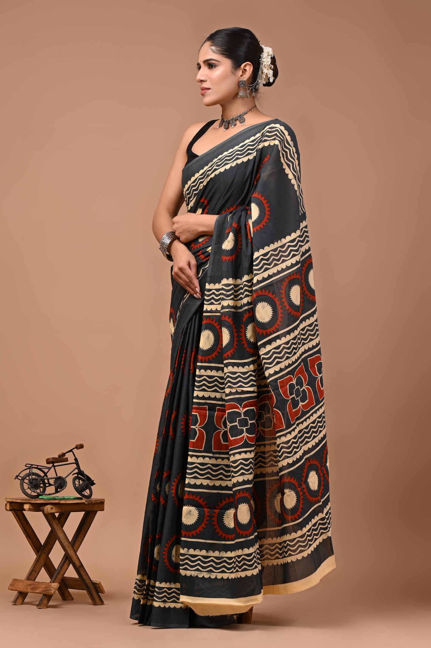 Printed Pure Cotton Mulmul Saree With Blouse