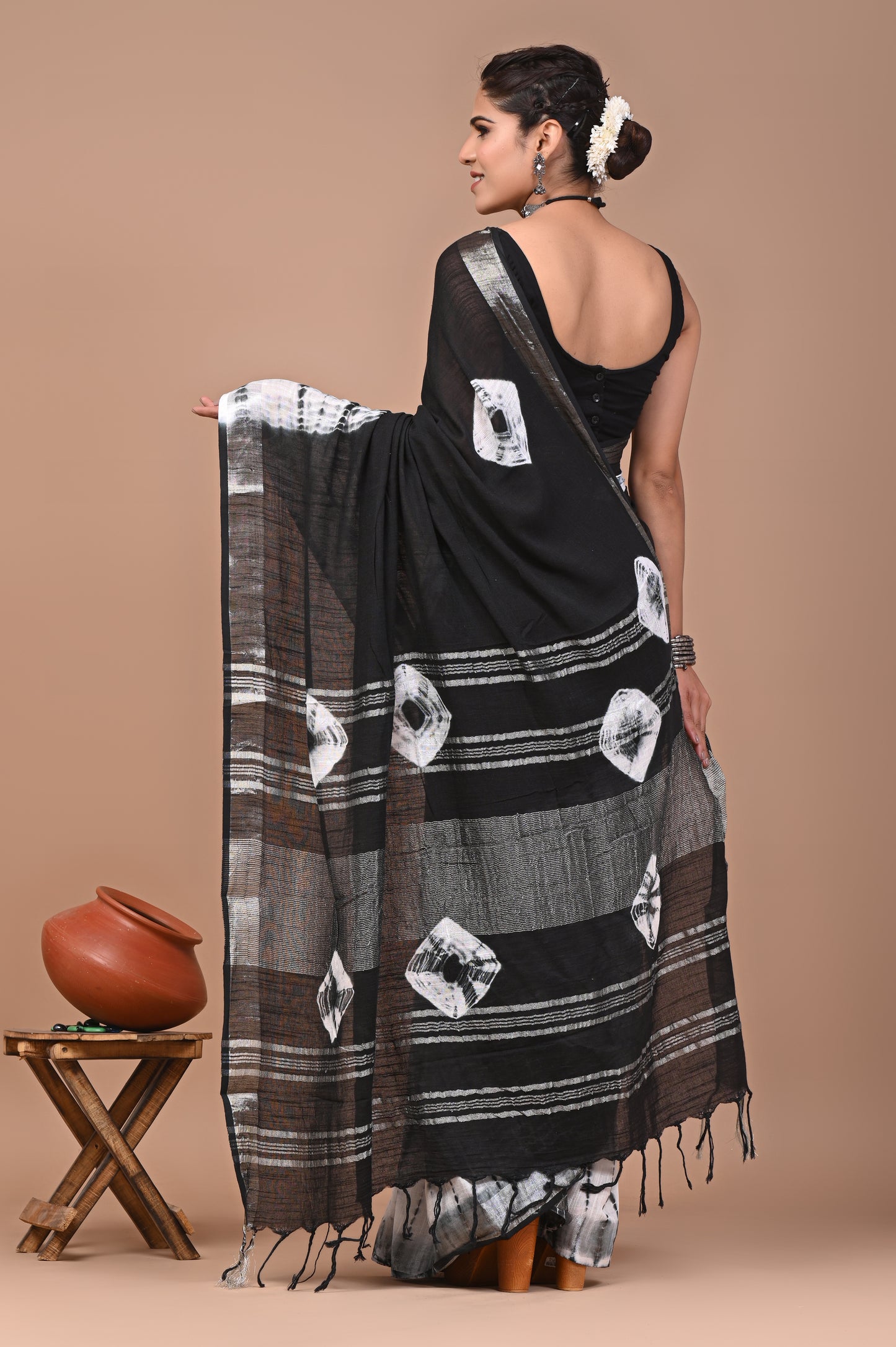 Block Printed Cotton linen Saree With Unstiched Blouse