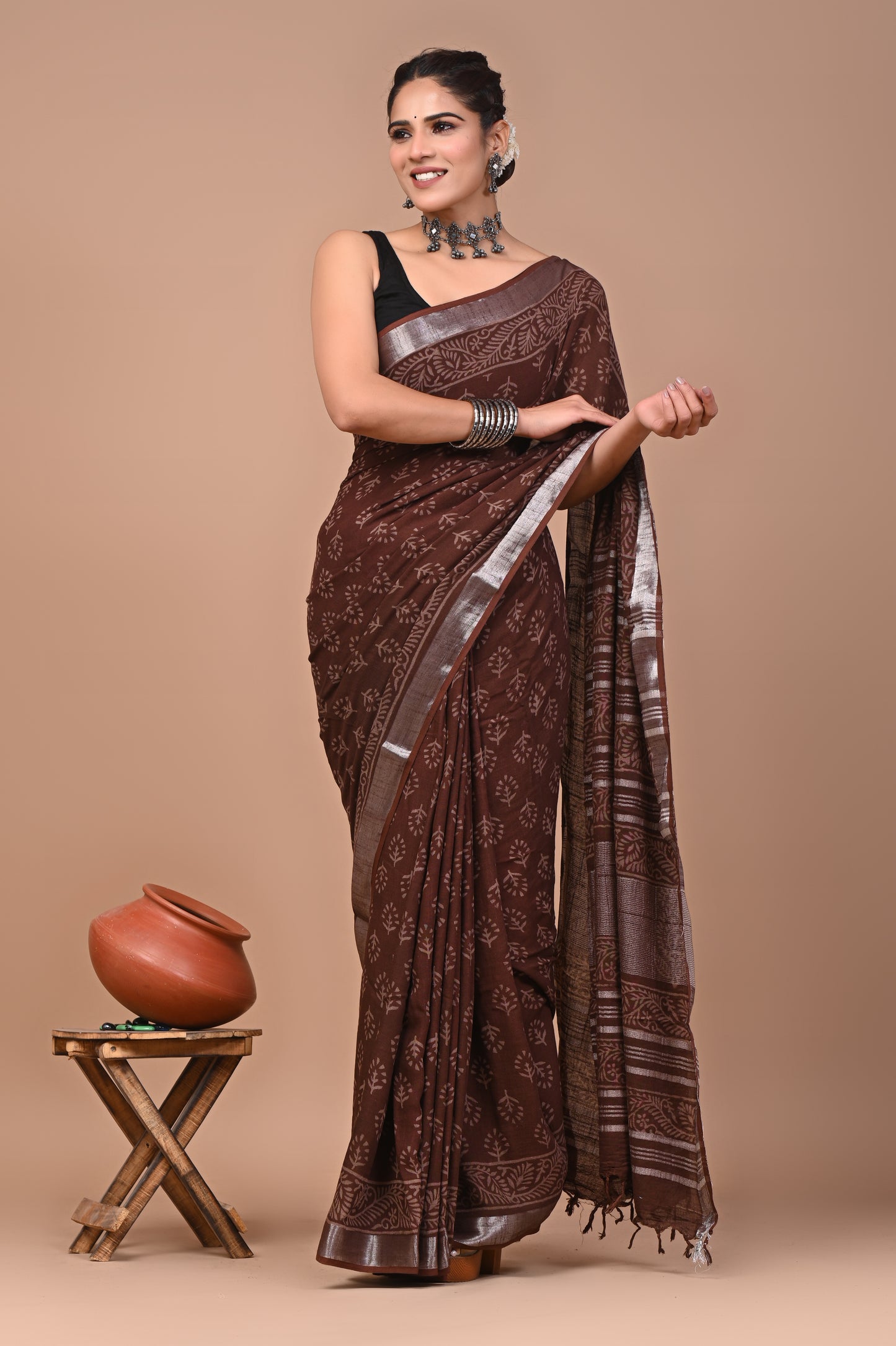 Block Printed Cotton linen Saree With Unstiched Blouse