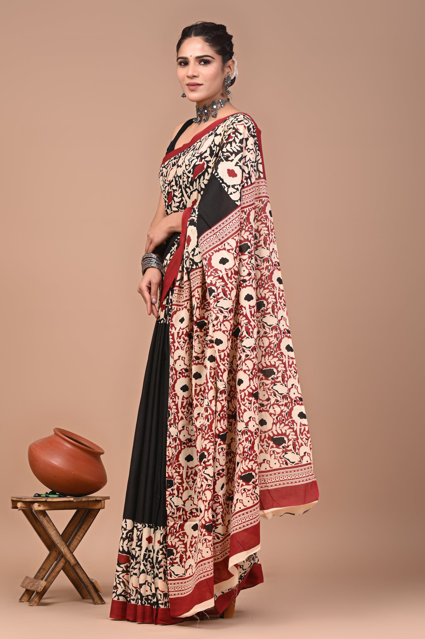 Printed Pure Cotton Mulmul Saree With Blouse