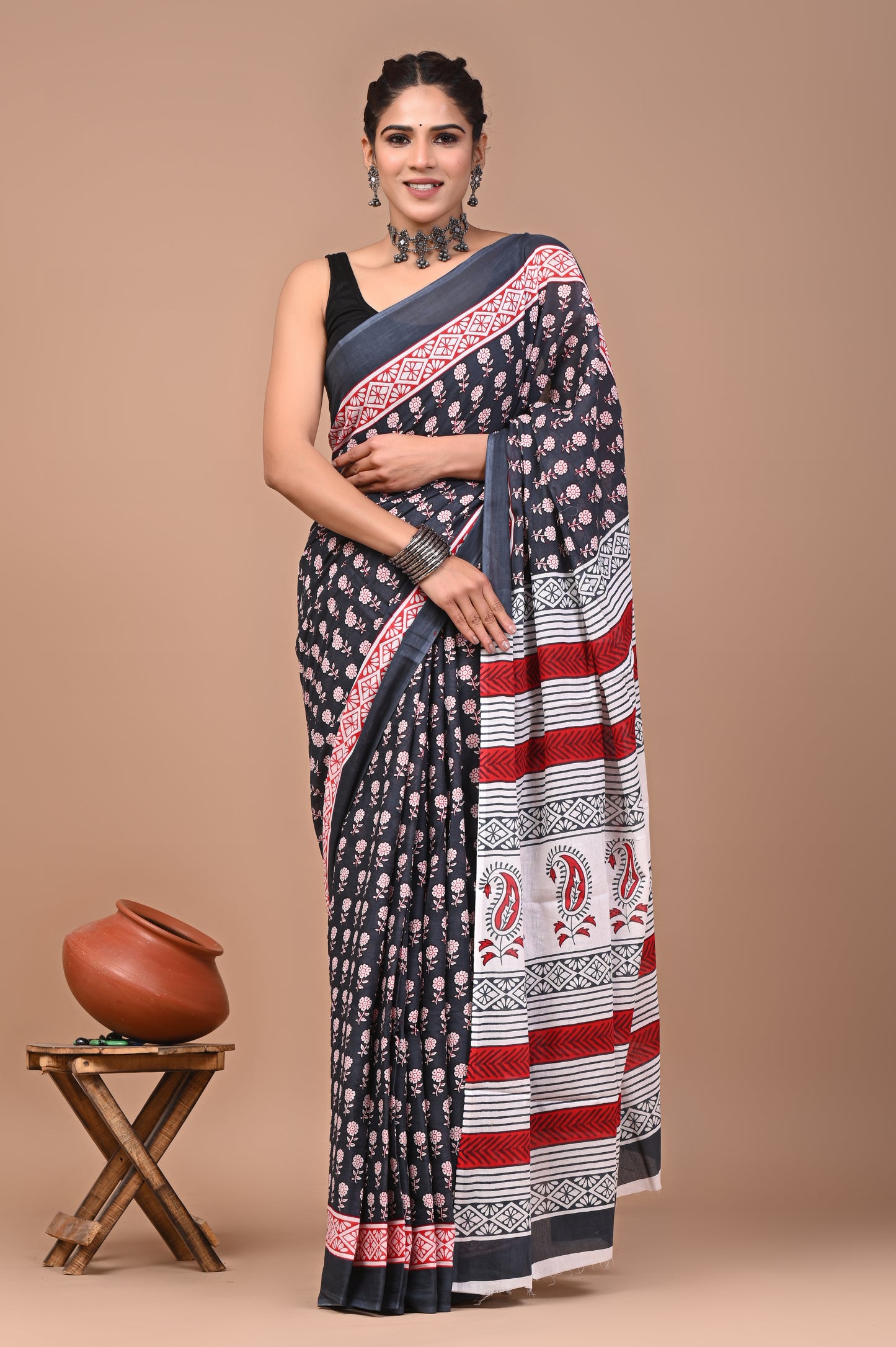 Printed Pure Cotton Mulmul Saree With Blouse