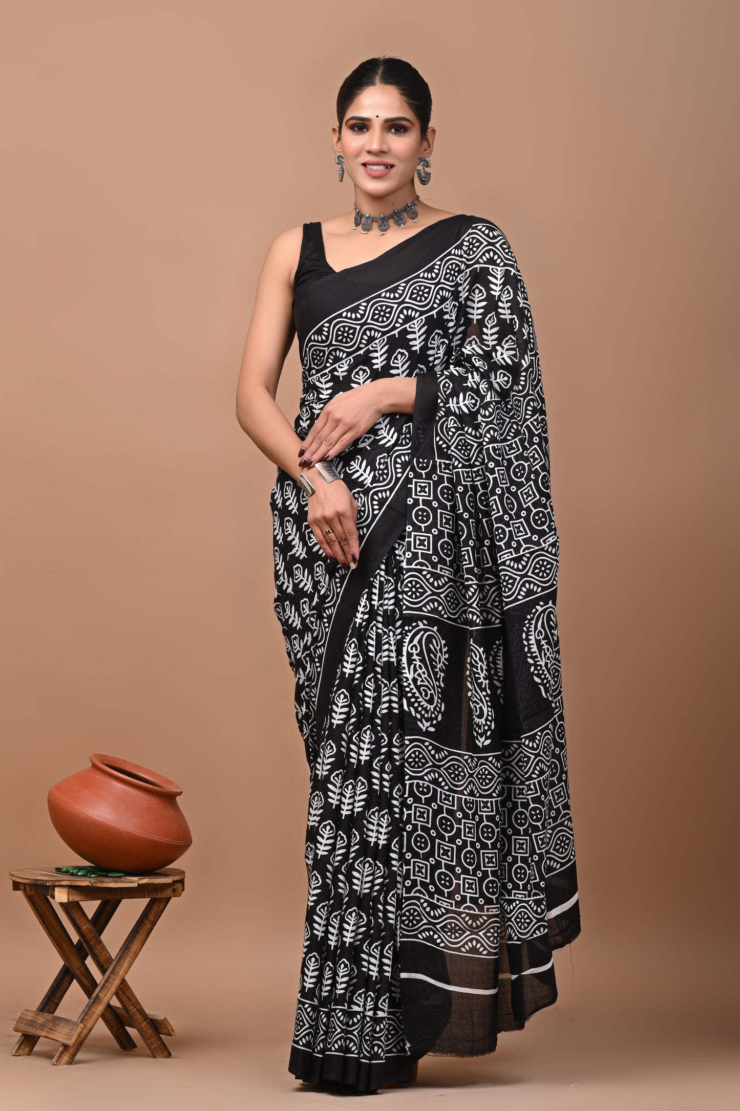 Jaipuri Printed Pure Cotton Mulmul Saree With Blouse