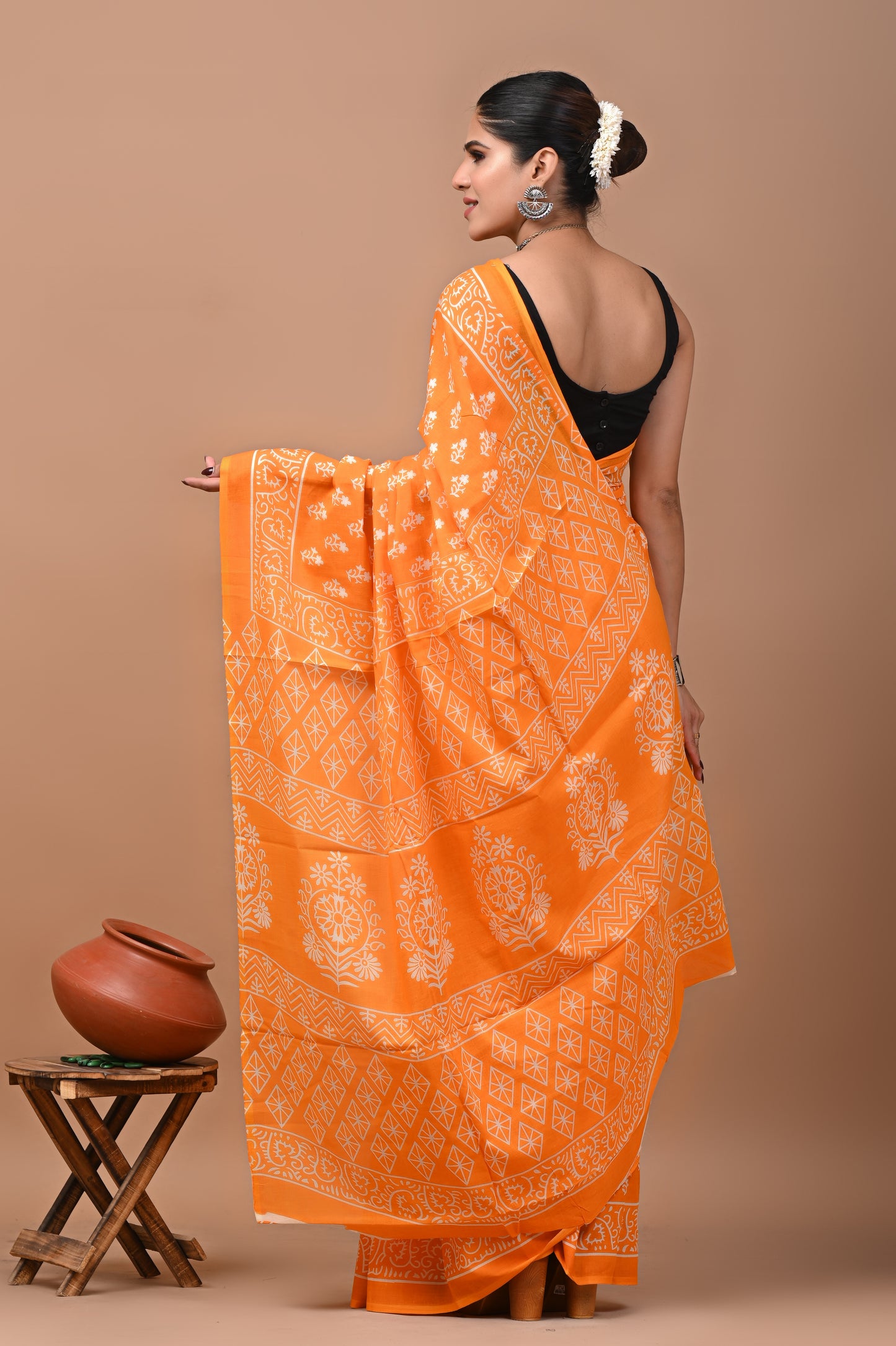 Jaipuri Printed Pure Cotton Mulmul Saree With Blouse