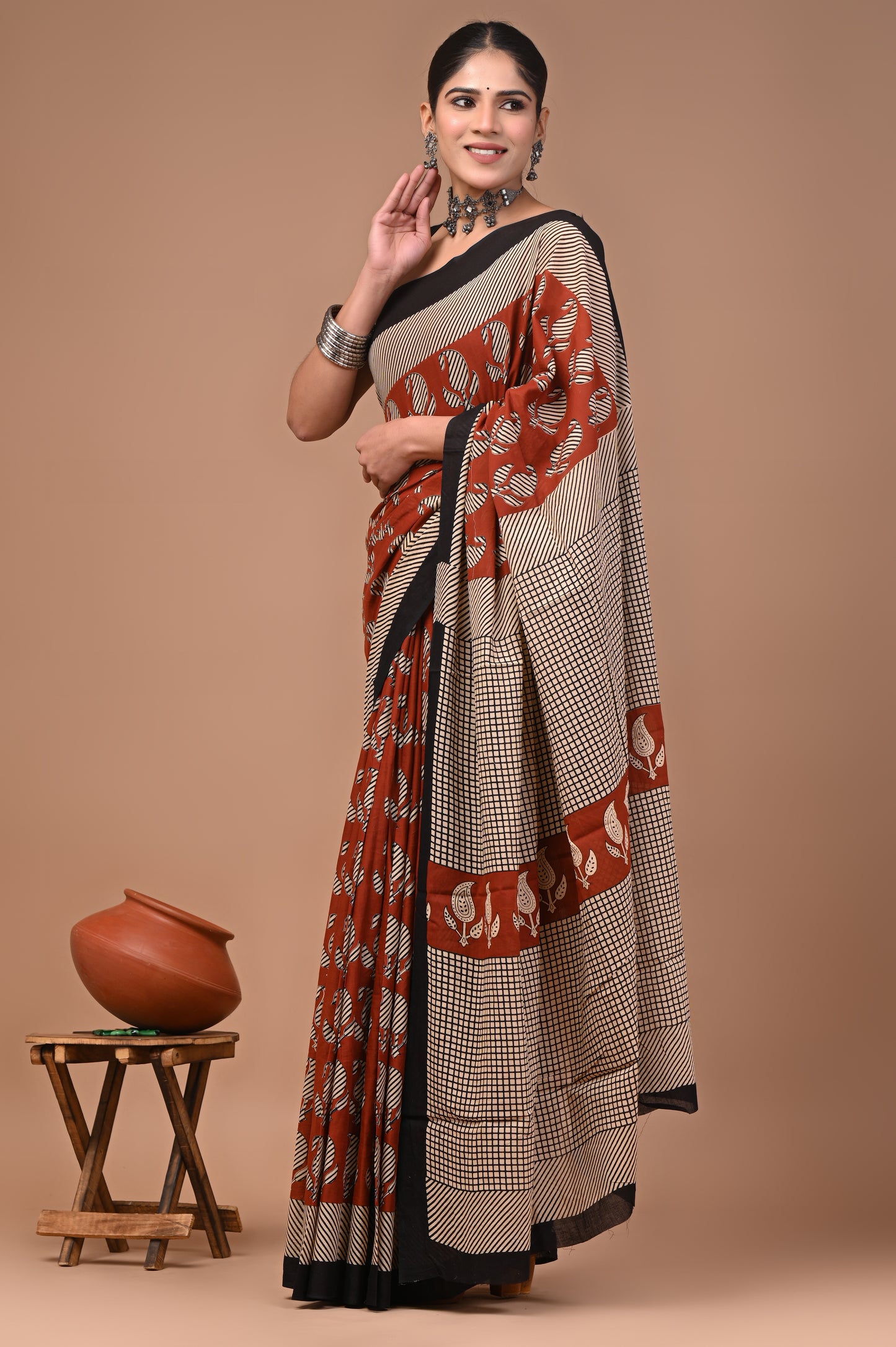 Printed Pure Cotton Mulmul Saree With Blouse