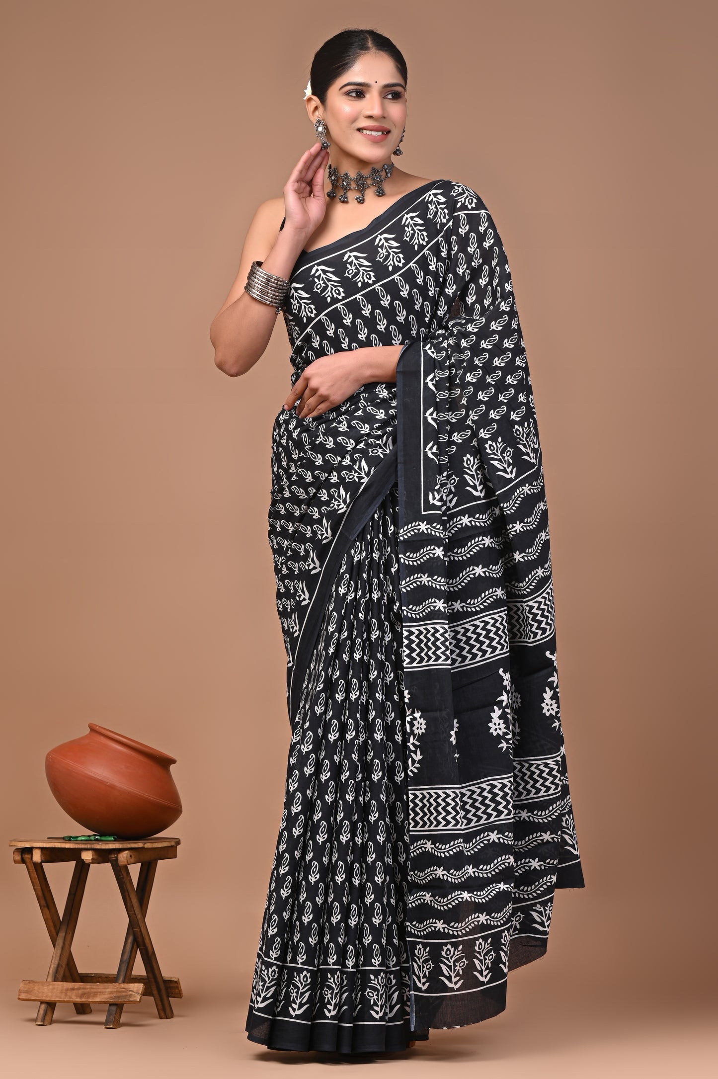 Printed Pure Cotton Mulmul Saree With Blouse