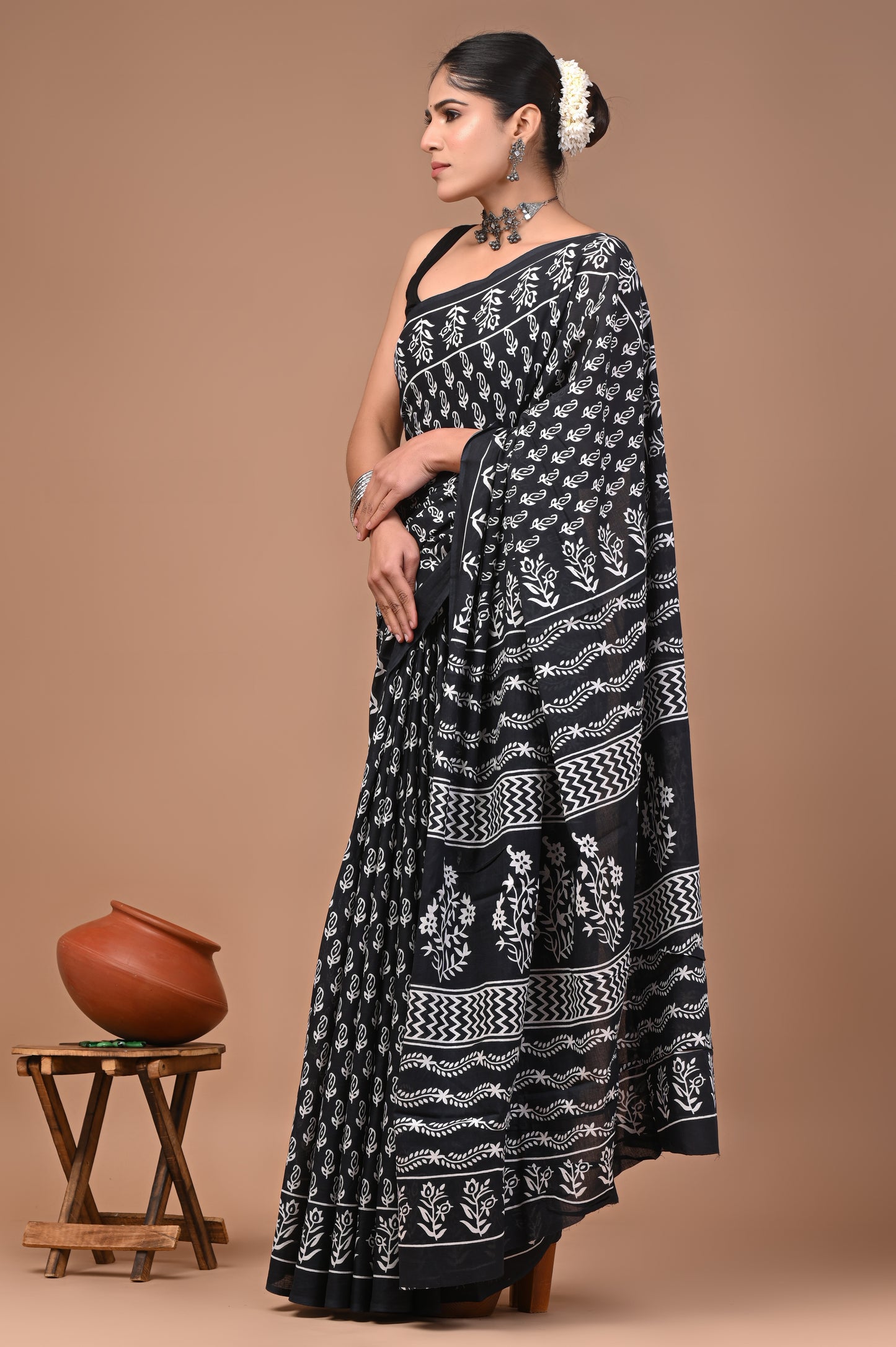 Printed Pure Cotton Mulmul Saree With Blouse