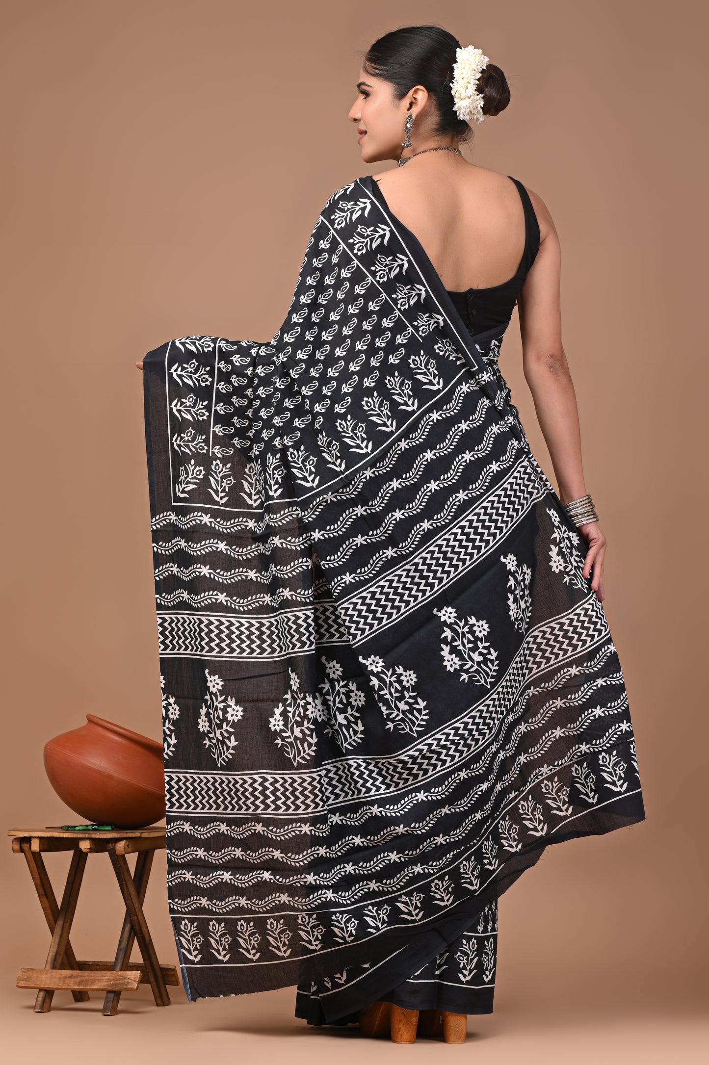 Printed Pure Cotton Mulmul Saree With Blouse