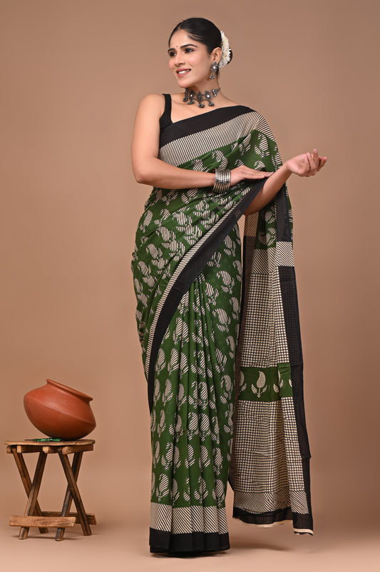 Printed Pure Cotton Mulmul Saree With Blouse