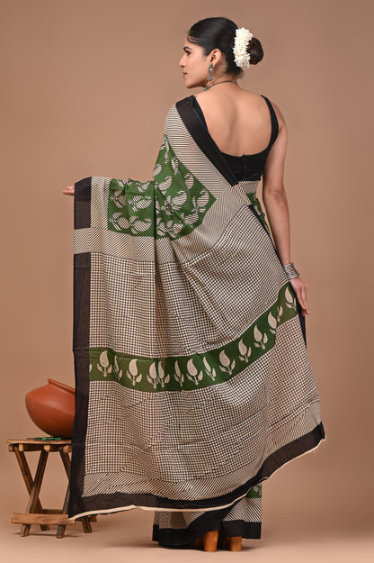 Printed Pure Cotton Mulmul Saree With Blouse