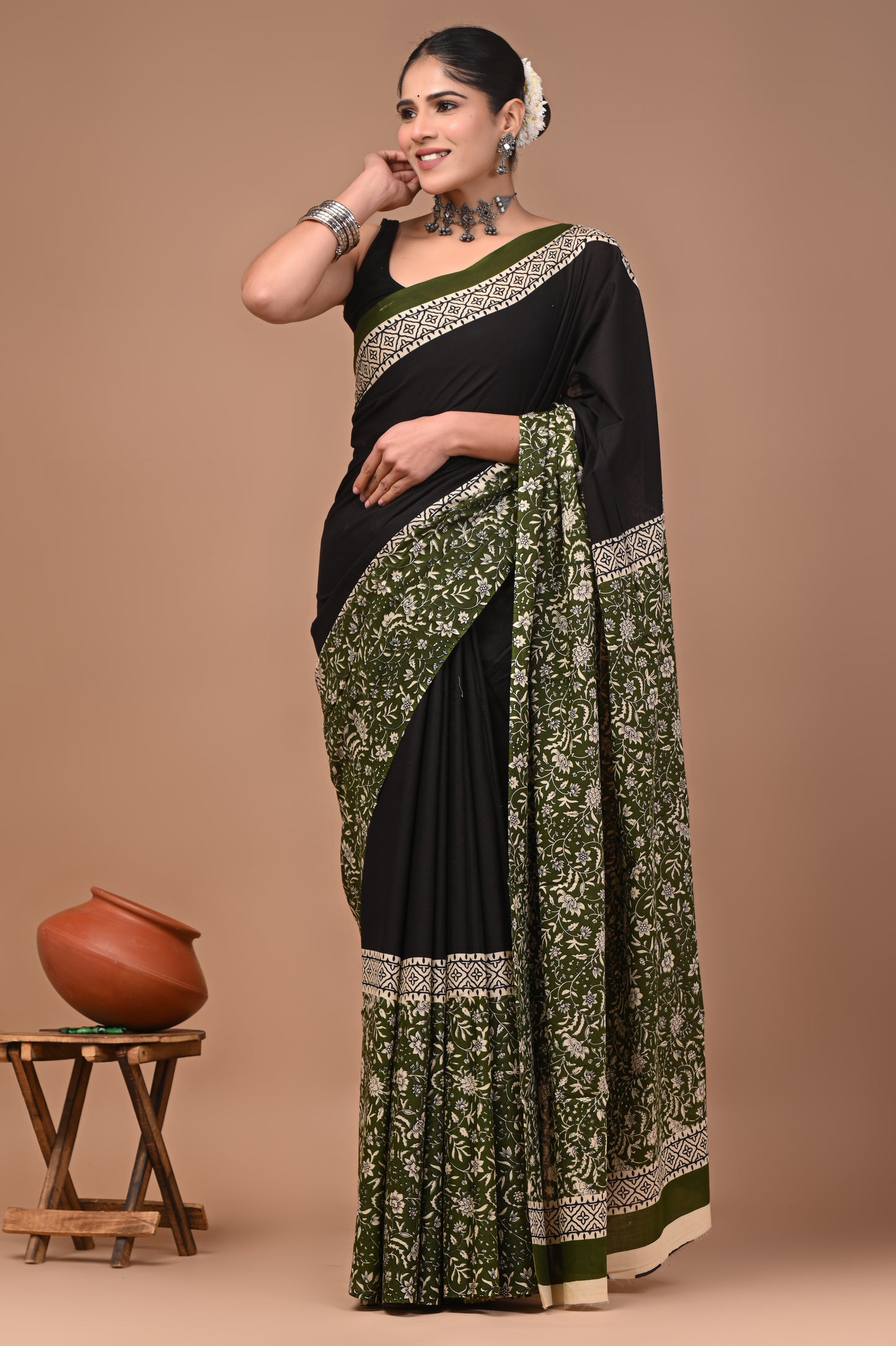 Printed Pure Cotton Mulmul Saree With Blouse