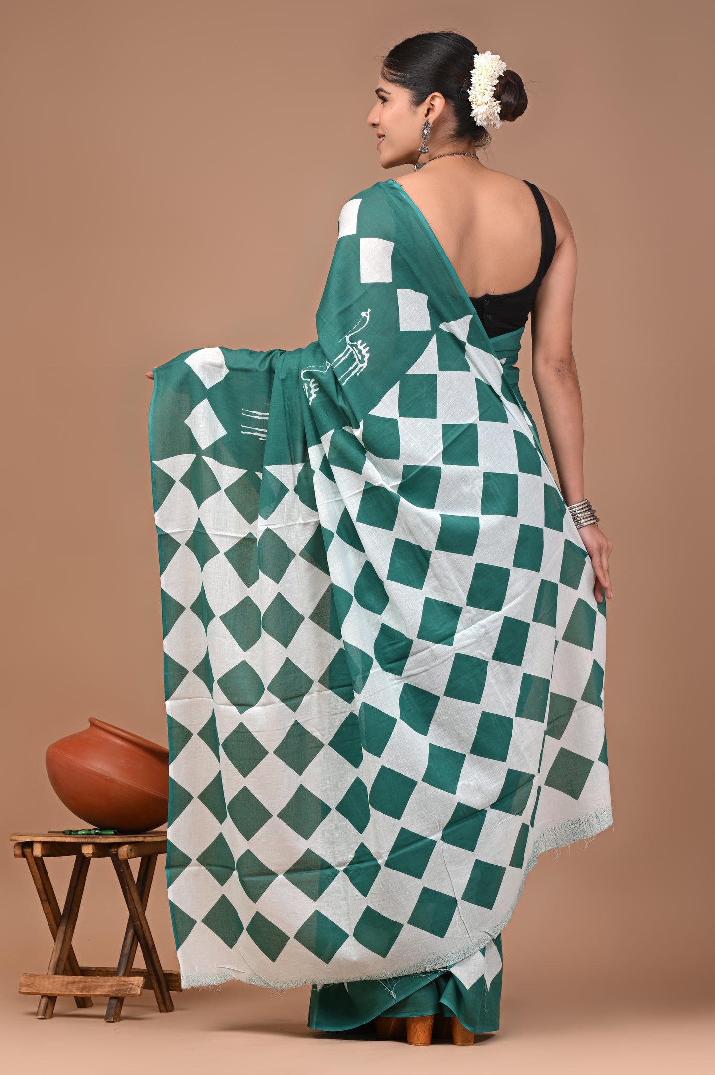 Printed Pure Cotton Mulmul Saree With Blouse