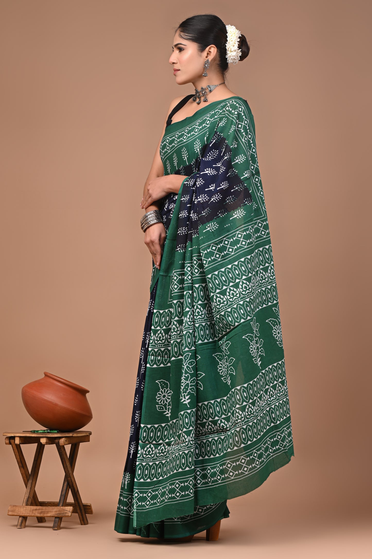 Printed Pure Cotton Mulmul Saree With Blouse