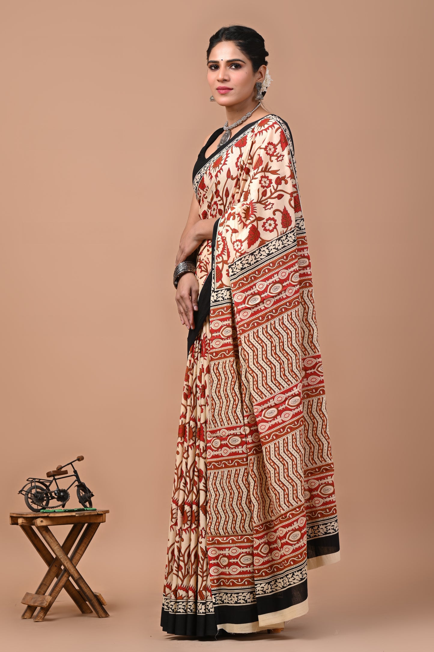 Printed Pure Cotton Mulmul Saree With Blouse