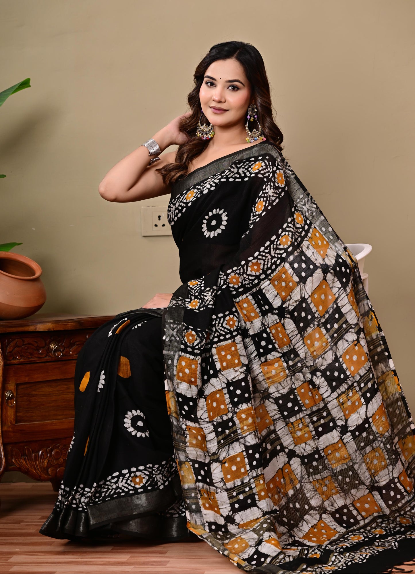 Block Printed Cotton linen Saree With Unstiched Blouse