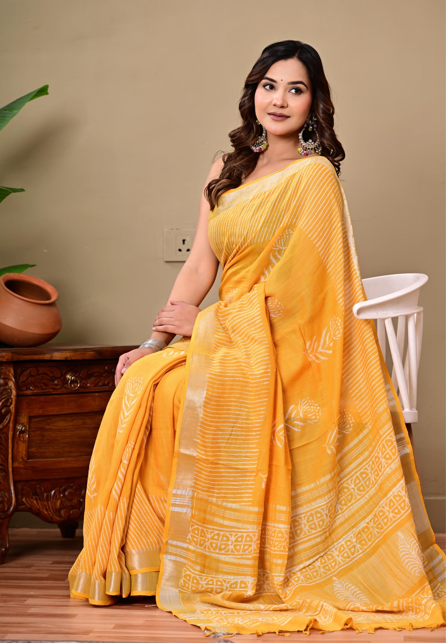Block Printed Cotton linen Saree With Unstiched Blouse