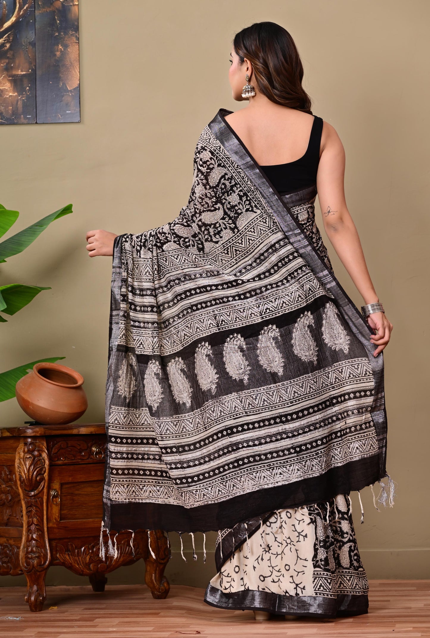 Block Printed Cotton linen Saree With Unstiched Blouse
