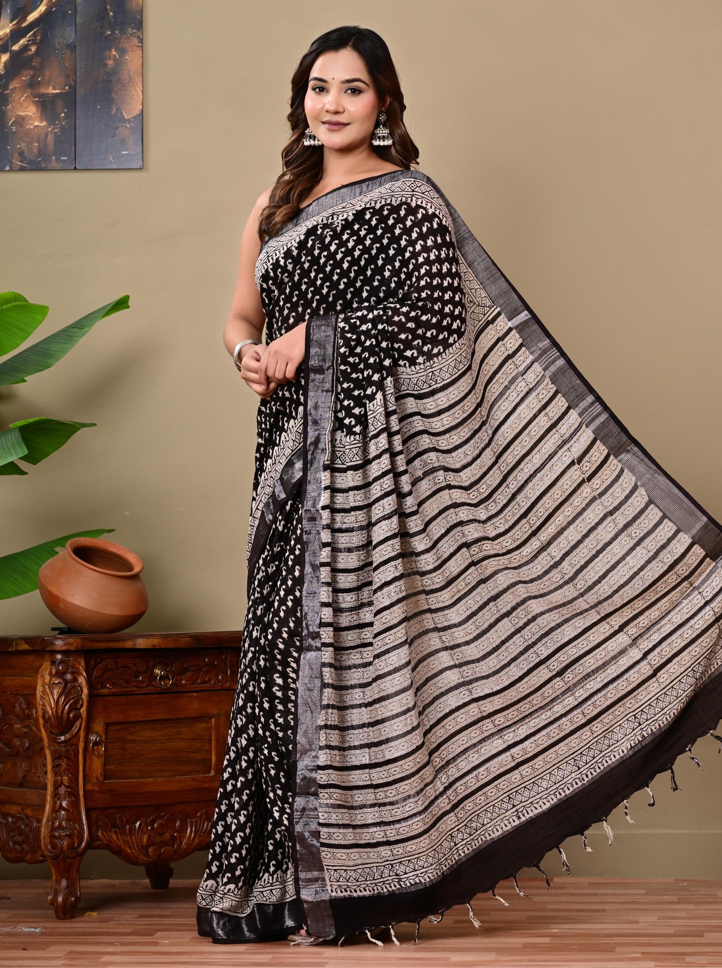 Block Printed Cotton linen Saree With Unstiched Blouse