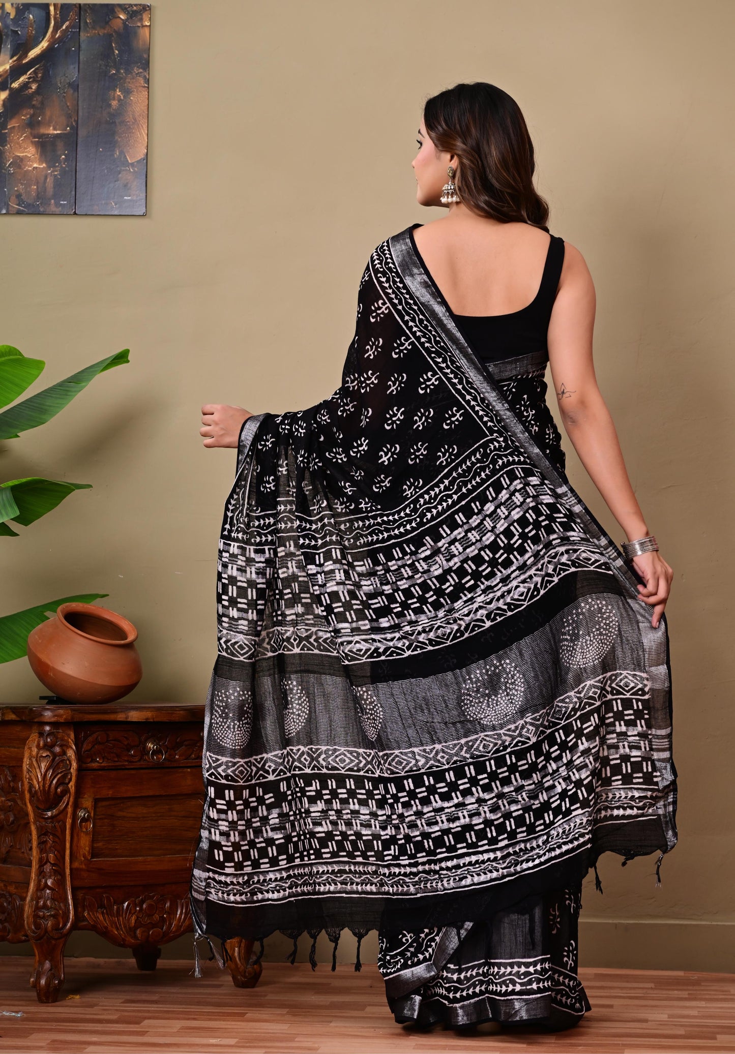 Block Printed Cotton linen Saree With Unstiched Blouse