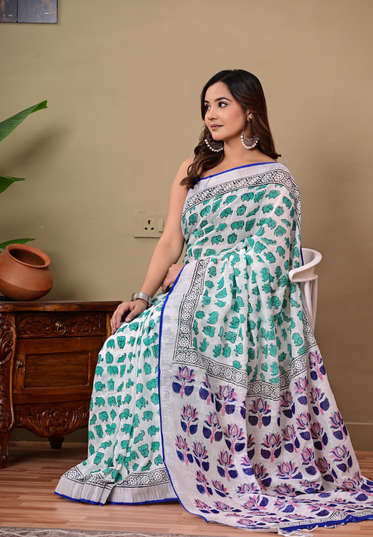 Block Printed Cotton linen Saree With Unstiched Blouse