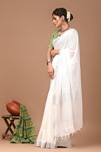 Plain linen Saree With Ajrak Printed Unstiched Blouse