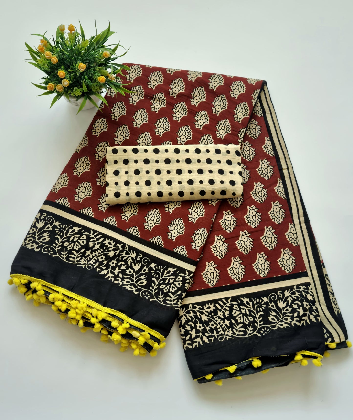 Printed Pure Cotton Mulmul Saree With PomPom Lace