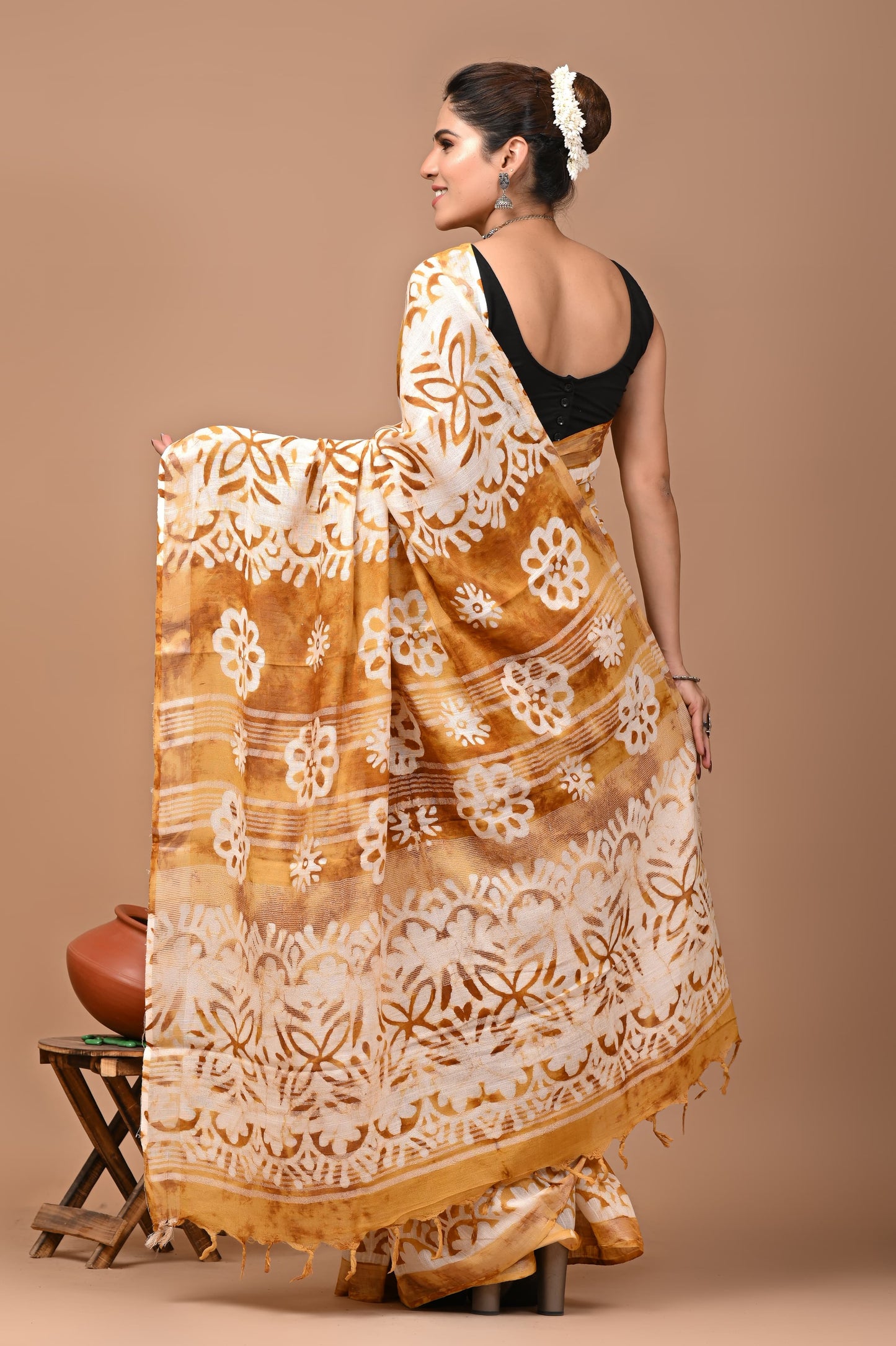 Block Printed Cotton linen Saree With Unstiched Blouse