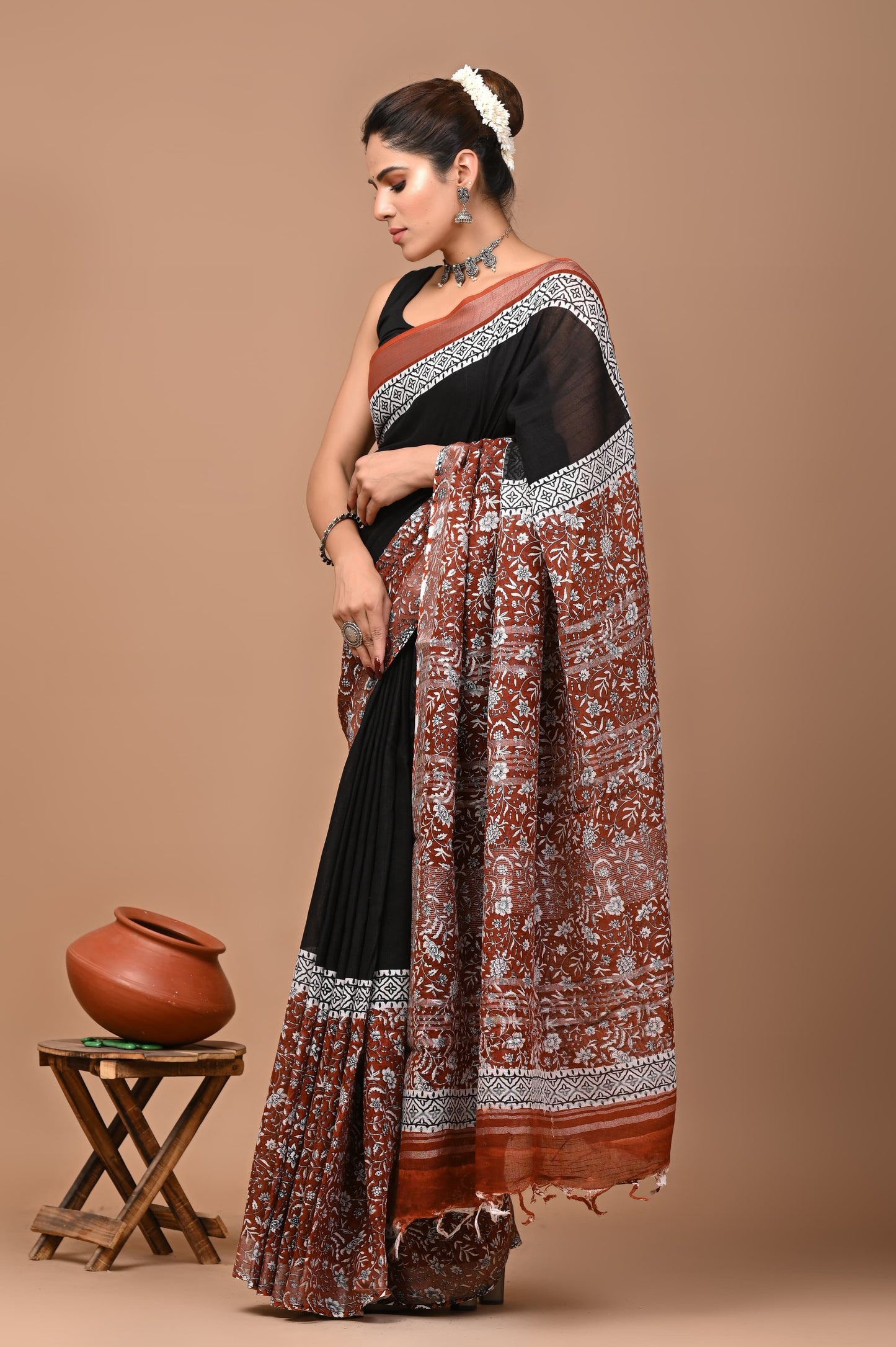 Block Printed Cotton linen Saree With Unstiched Blouse