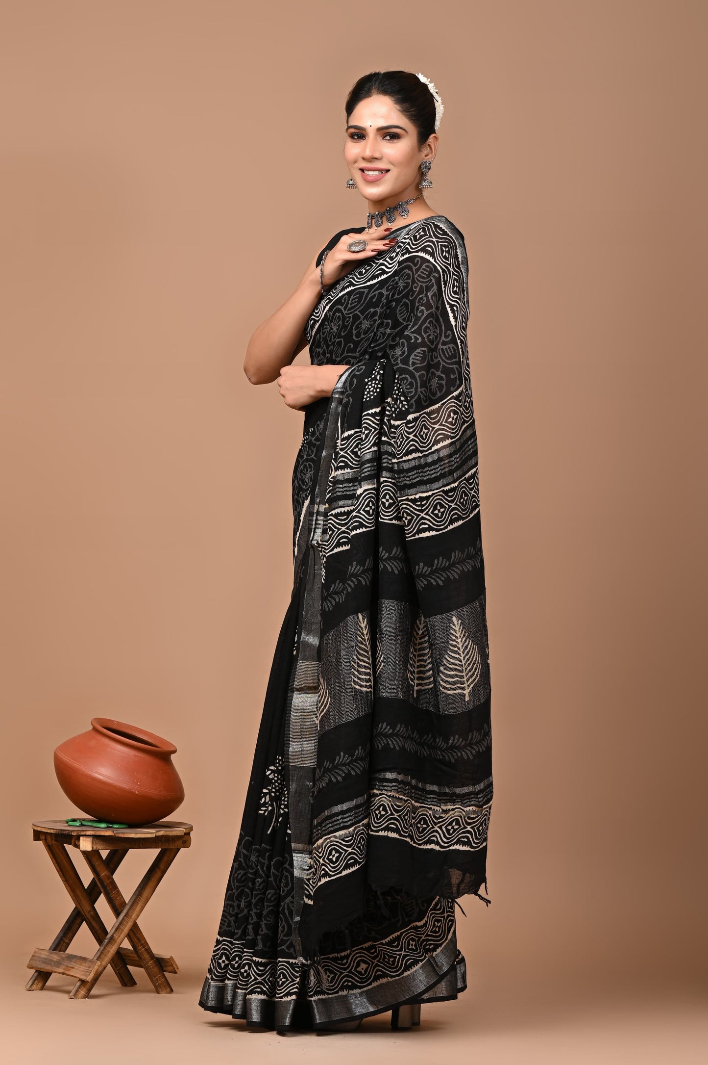 Block Printed Cotton linen Saree With Unstiched Blouse