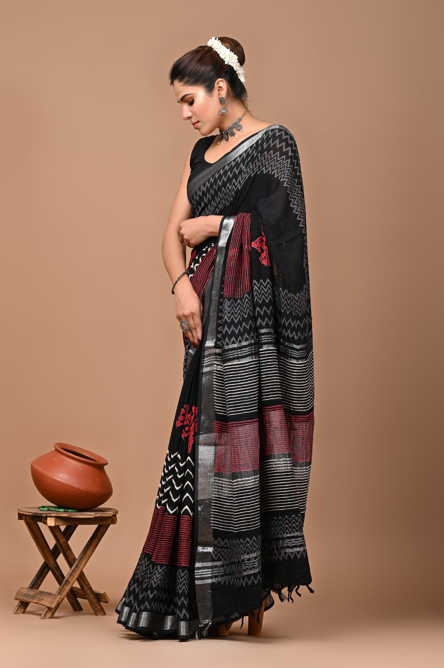 Block Printed Cotton linen Saree With Unstiched Blouse