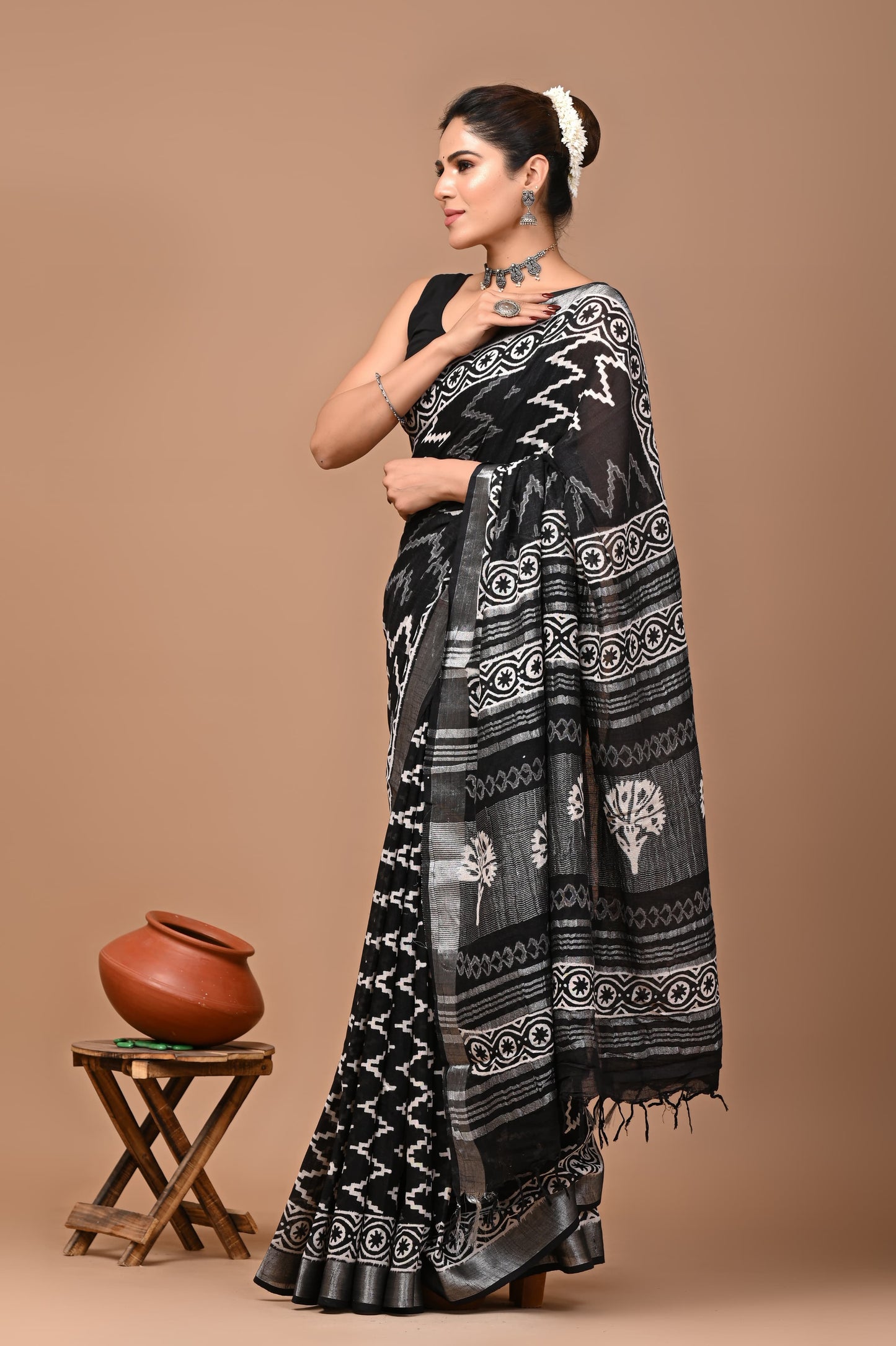 Block Printed Cotton linen Saree With Unstiched Blouse