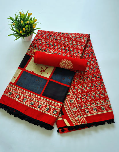 Printed Pure Cotton Mulmul Saree With PomPom Lace