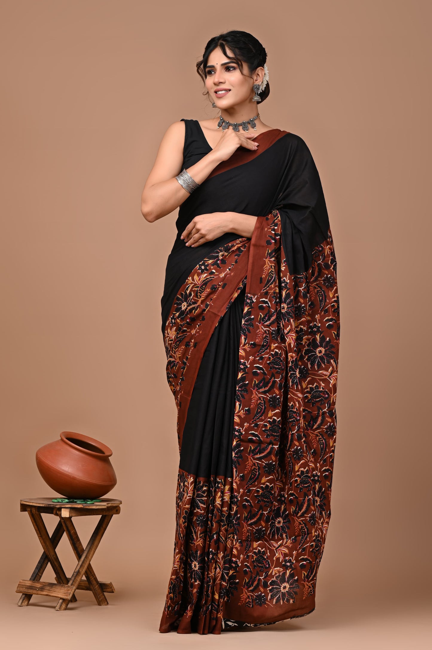 Jaipuri Printed Pure Cotton Mulmul Saree With Blouse