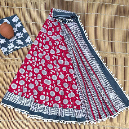 Printed Pure Cotton Mulmul Saree PomPom Lace